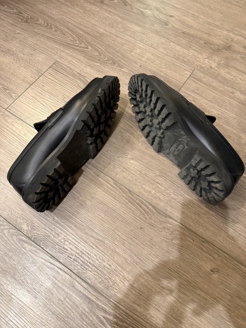 Louis Vuitton Black Embossed Leather Penny Loafers with LV Hardware - Picture 4 of 4